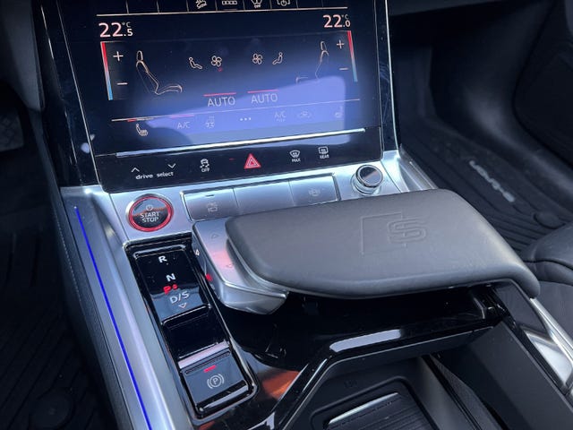 2021 AUDI E-TRON - 21
