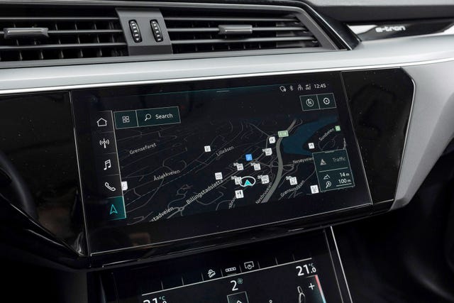 2021 AUDI E-TRON - 20