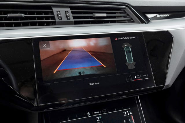 2021 AUDI E-TRON - 22