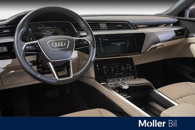 2021 AUDI E-TRON - 21