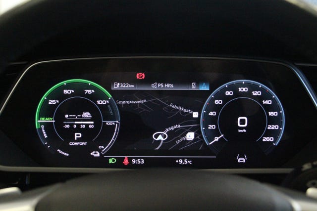 2021 AUDI E-TRON - 18