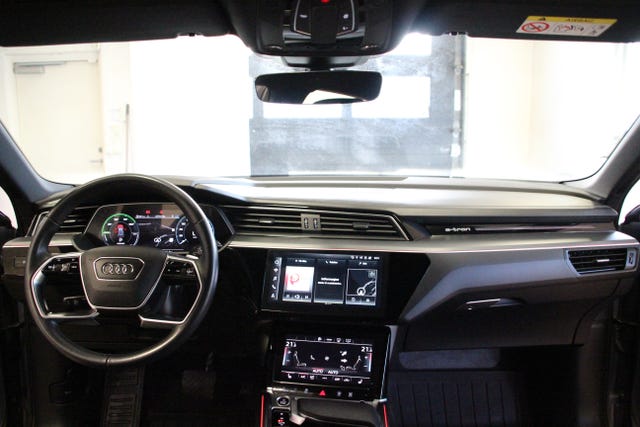 2021 AUDI E-TRON - 15