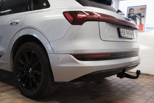 2021 AUDI E-TRON - 9