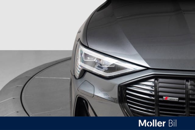 WAUZZZGE0MB039455 2021 AUDI E-TRON-3