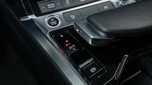 2021 AUDI E-TRON - 30