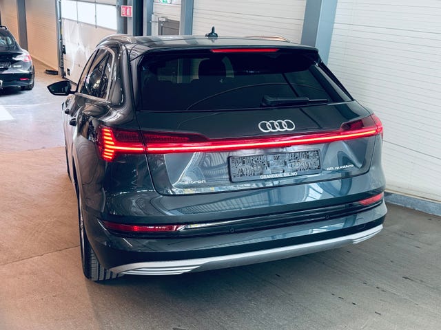 WAUZZZGE8MB026344 2021 AUDI E-TRON-5
