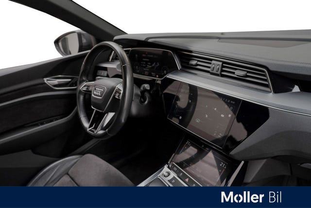 2021 AUDI E-TRON - 26