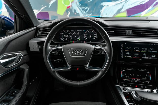 2021 AUDI E-TRON - 26