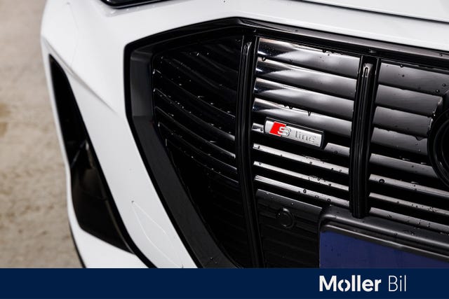 WAUZZZGE8MB027201 2021 AUDI E-TRON-4