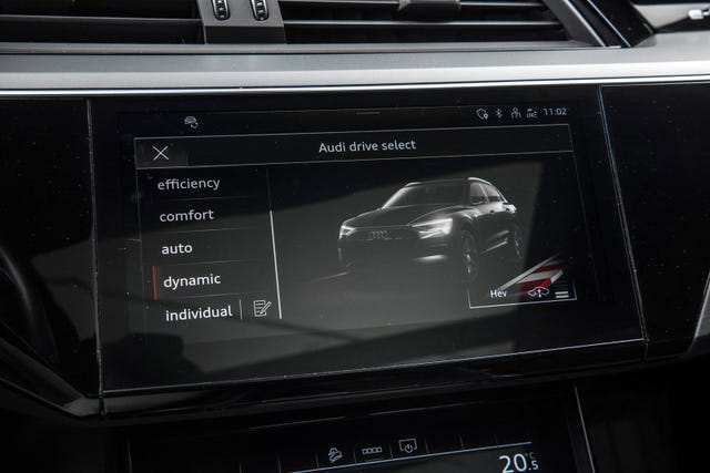2021 AUDI E-TRON - 23