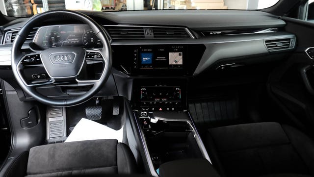2021 AUDI E-TRON - 15