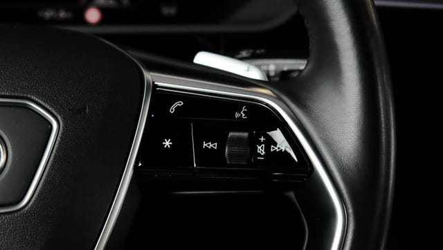 2021 AUDI E-TRON - 38