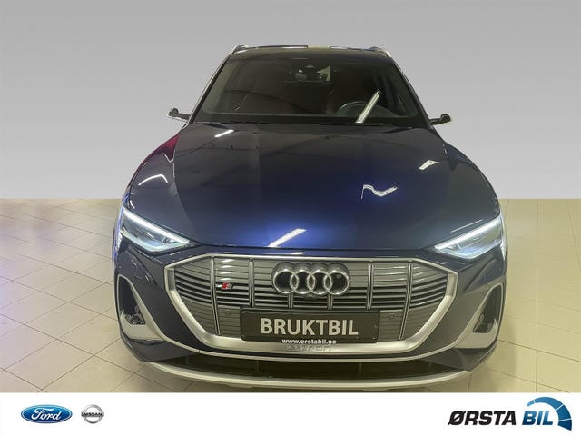 WAUZZZGEXMB001845 2021 AUDI E-TRON-2