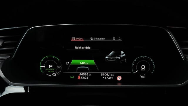 2021 AUDI E-TRON - 37