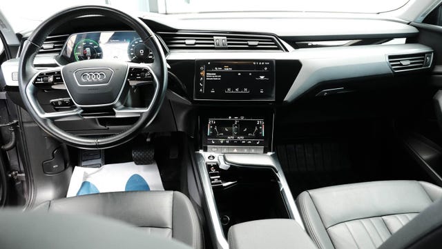 2021 AUDI E-TRON - 16