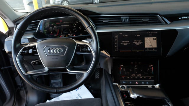 2021 AUDI E-TRON - 16
