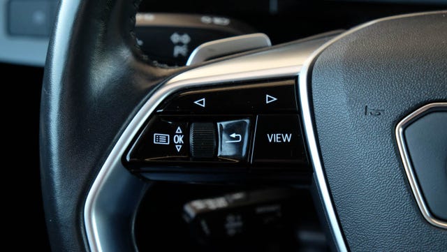 2021 AUDI E-TRON - 44