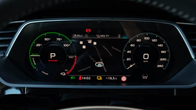 2021 AUDI E-TRON - 40