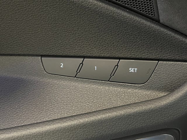 2020 AUDI E-TRON - 29