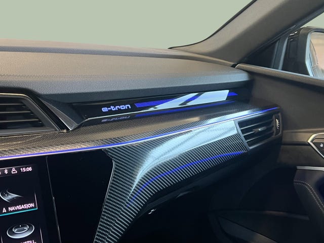 2020 AUDI E-TRON - 27
