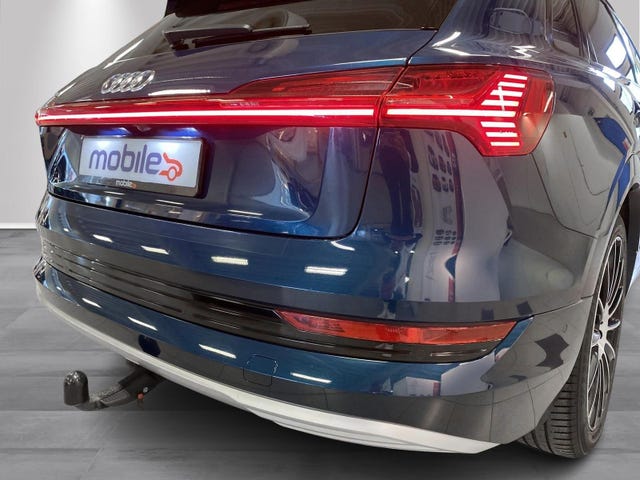 2020 AUDI E-TRON - 29