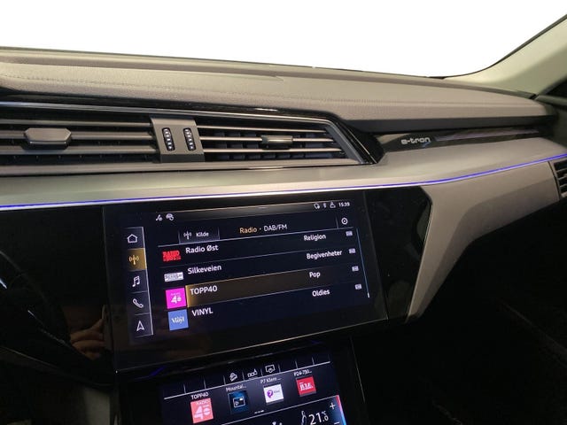 2020 AUDI E-TRON - 16