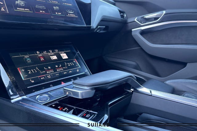 2020 AUDI E-TRON - 18