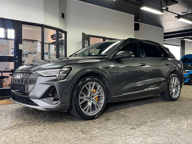 WAUZZZGE1LB023747 2020 AUDI E-TRON-0