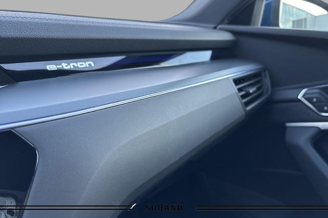 2020 AUDI E-TRON - 23
