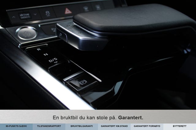 2020 AUDI E-TRON - 33