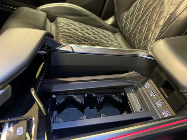 2020 AUDI E-TRON - 31