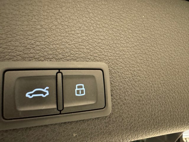 2020 AUDI E-TRON - 29