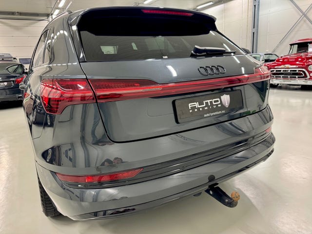 WAUZZZGE2LB017374 2020 AUDI E-TRON-5