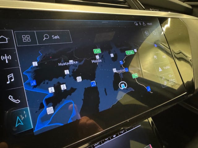 2020 AUDI E-TRON - 36