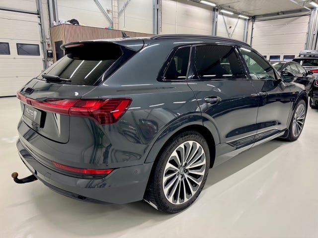 2020 AUDI E-TRON - 7