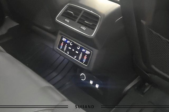 2020 AUDI E-TRON - 28