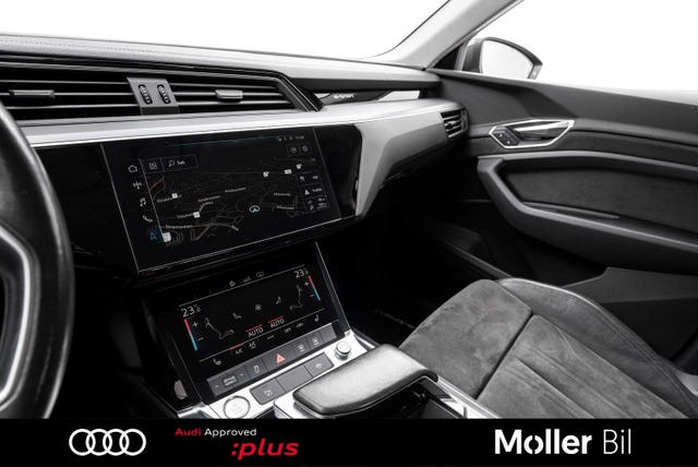 2020 AUDI E-TRON - 11