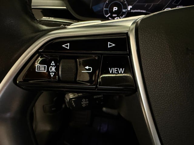 2020 AUDI E-TRON - 24