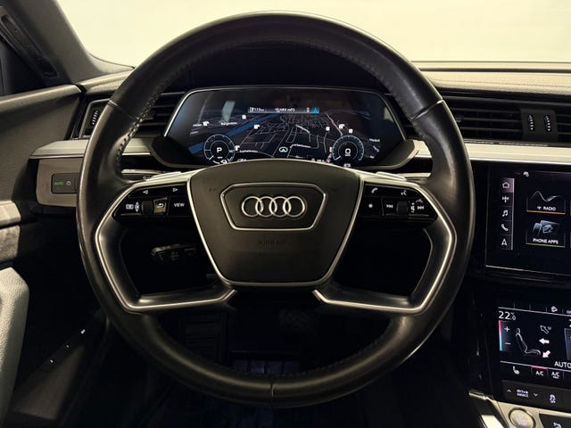 2020 AUDI E-TRON - 21