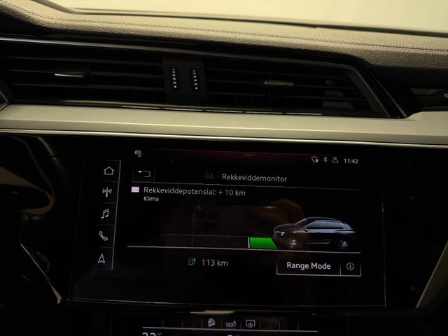 2020 AUDI E-TRON - 36