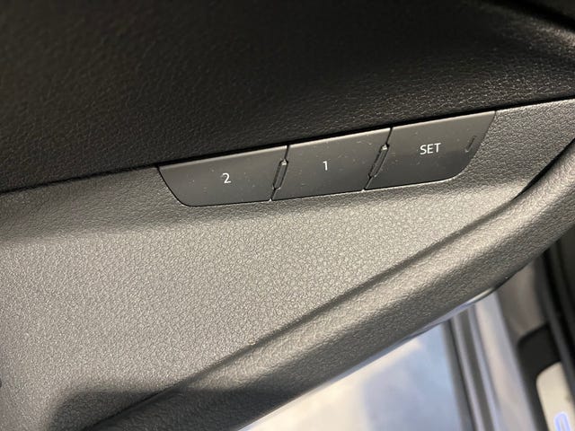 2020 AUDI E-TRON - 9