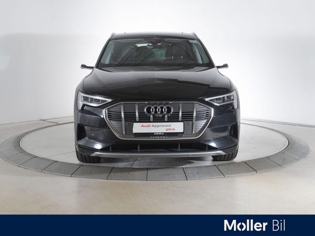 WAUZZZGE7LB026779 2020 AUDI E-TRON-2