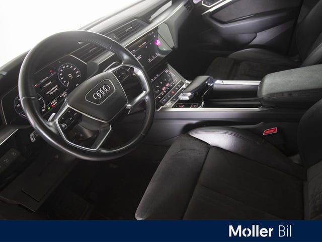 2020 AUDI E-TRON - 10