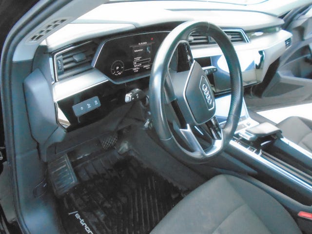 2020 AUDI E-TRON - 16