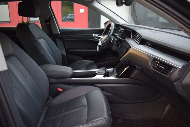 2020 AUDI E-TRON - 15