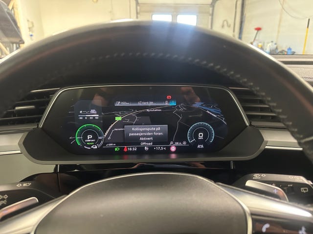 2020 AUDI E-TRON - 18