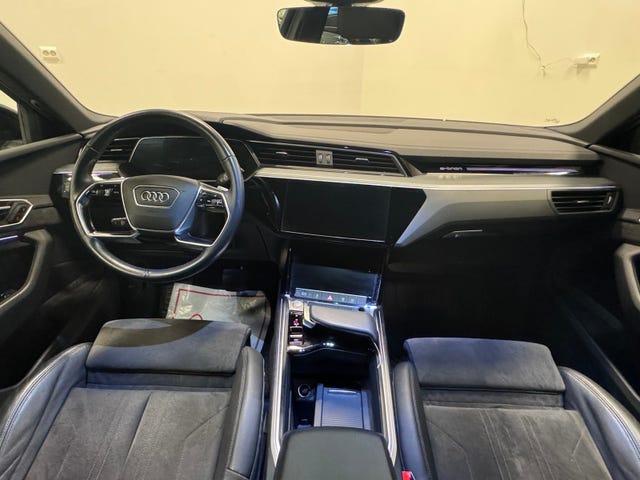 2020 AUDI E-TRON - 15
