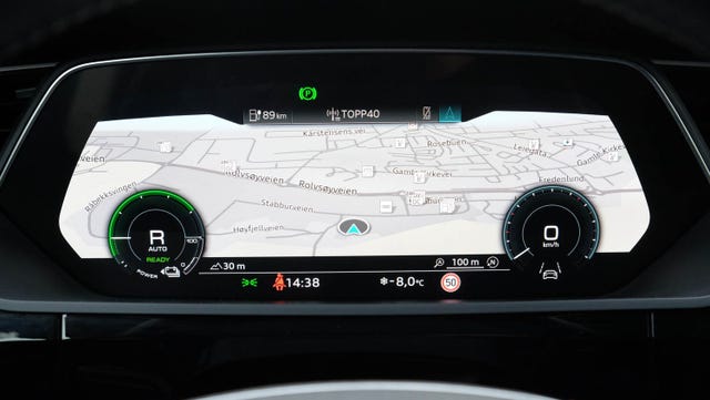 2021 AUDI E-TRON - 34