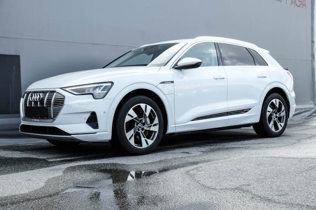 2021 AUDI E-TRON - 9