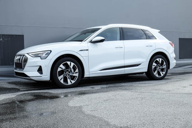 2021 AUDI E-TRON - 10